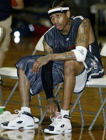 威胁边线 威胁边线